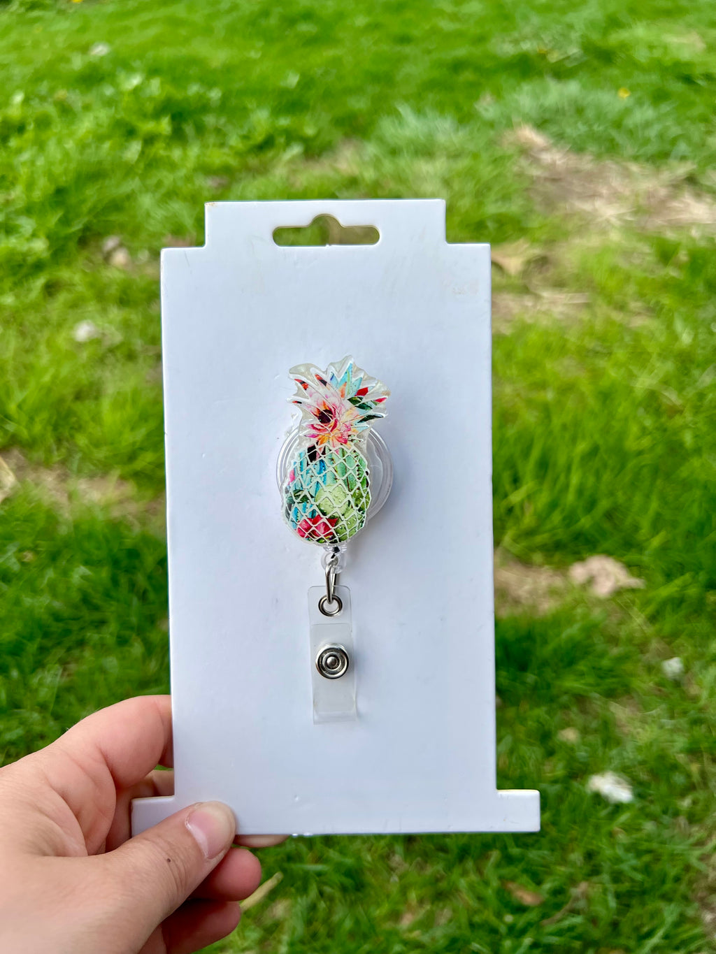 Pineapple interchangeable badge reel