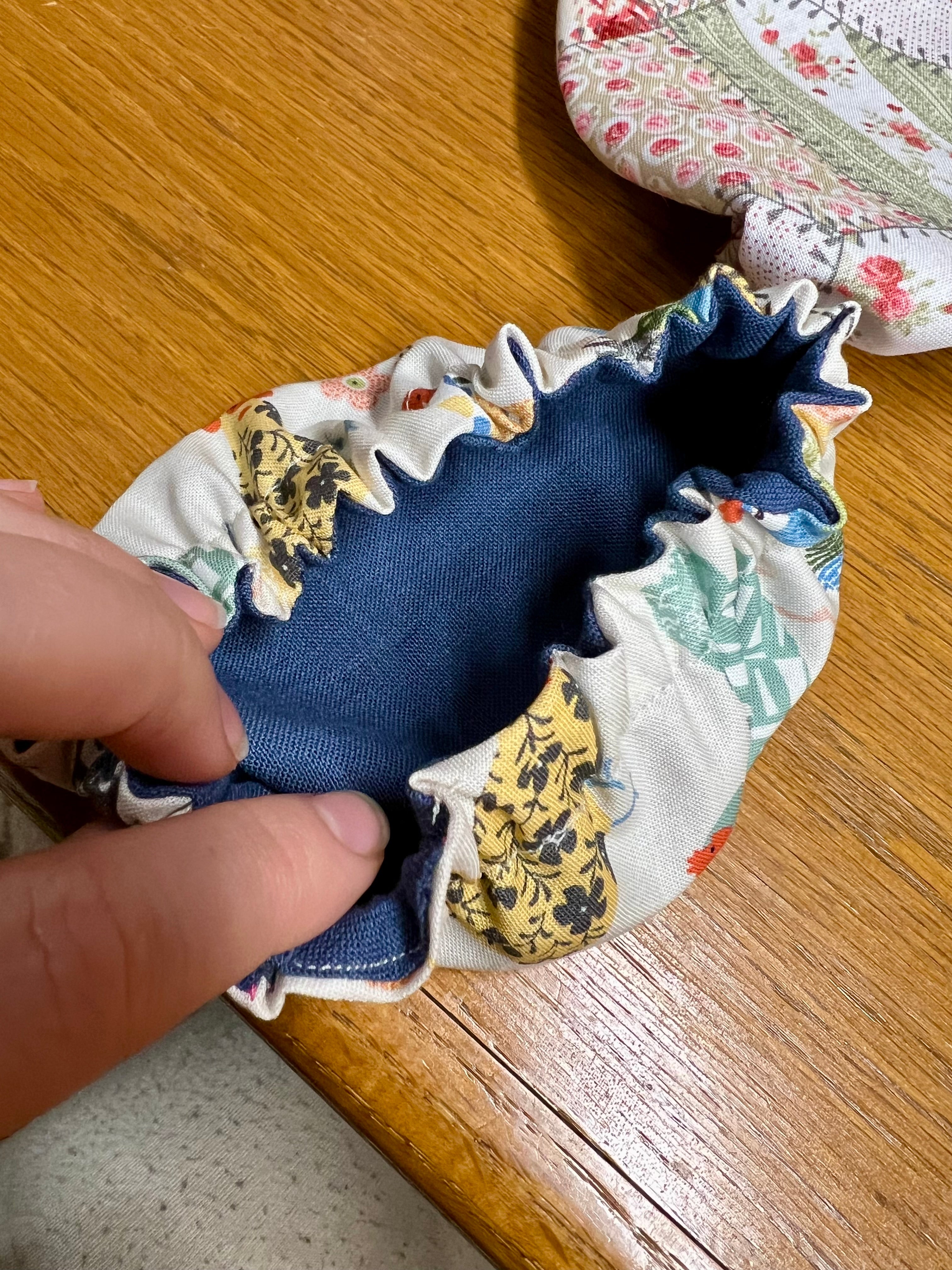 Reversible bowl covers