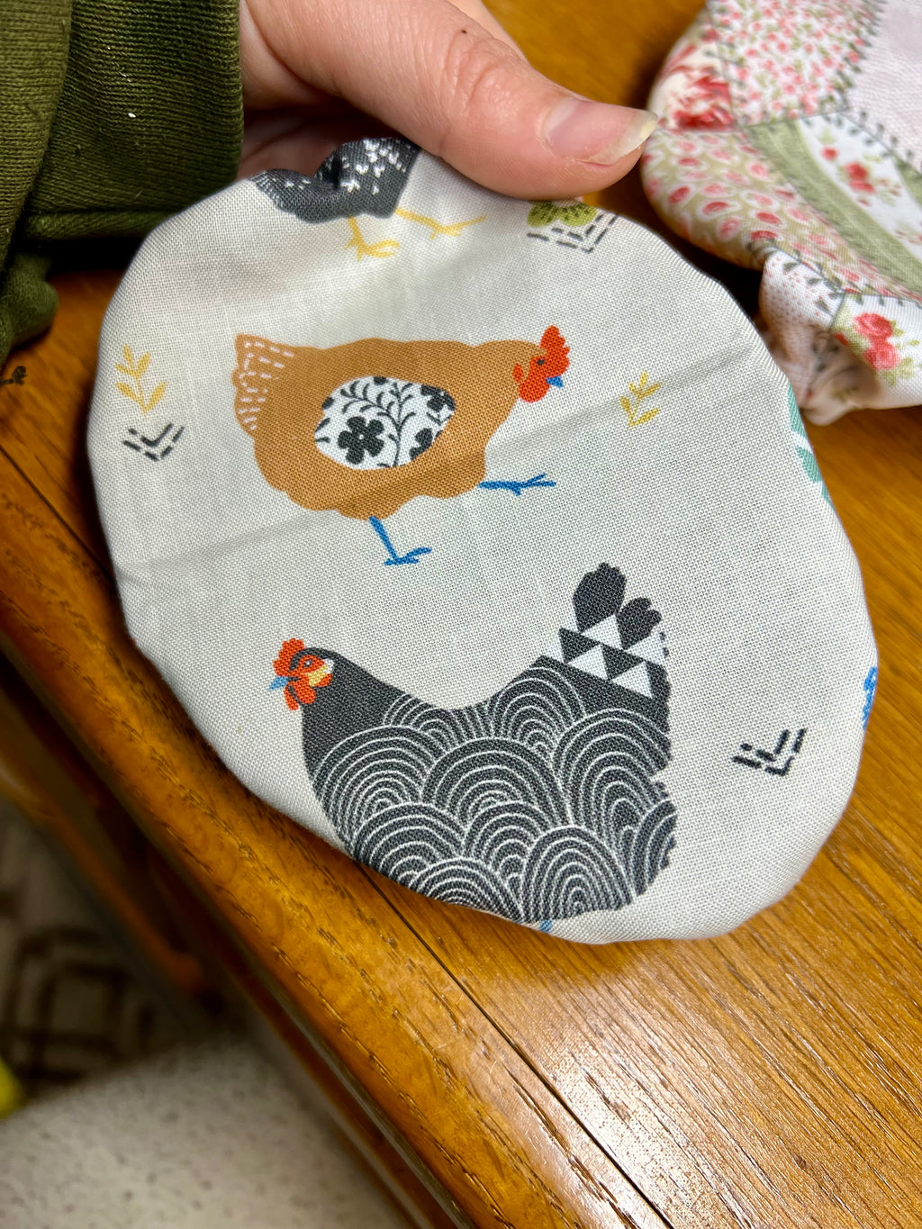 Reversible bowl covers
